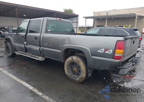 2001 Chevrolet Silverado 2500Hd Ls/Lt из США, поврежденный, VIN 1GCHK23171F109356